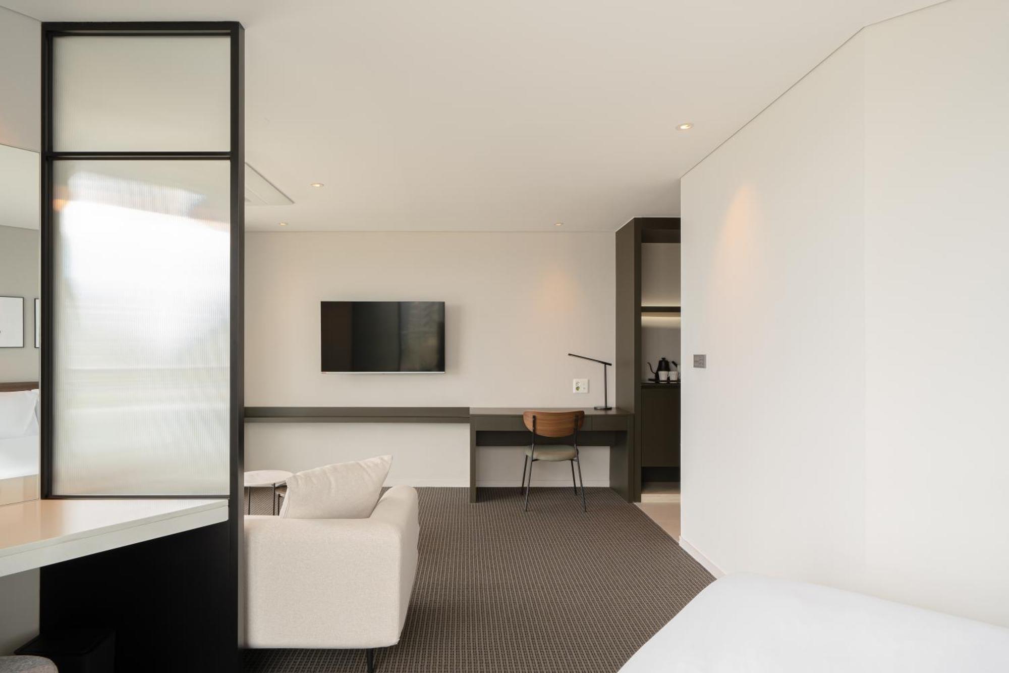 Urbanstay Busan Songdo Beach Екстер'єр фото